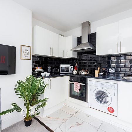 London Bridge 2 Bed Apartment - Sleeps 3 Luaran gambar