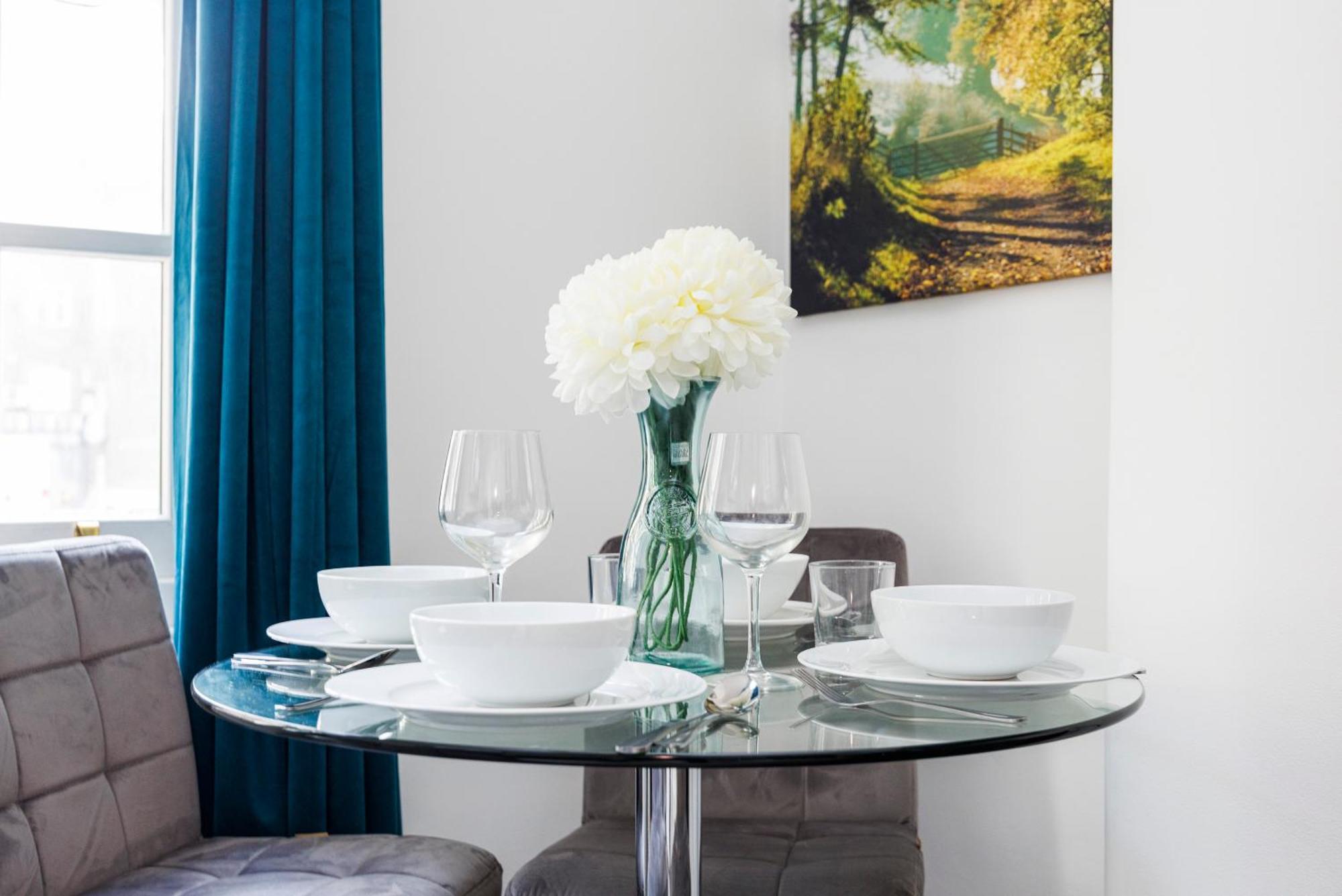 London Bridge 2 Bed Apartment - Sleeps 3 Luaran gambar