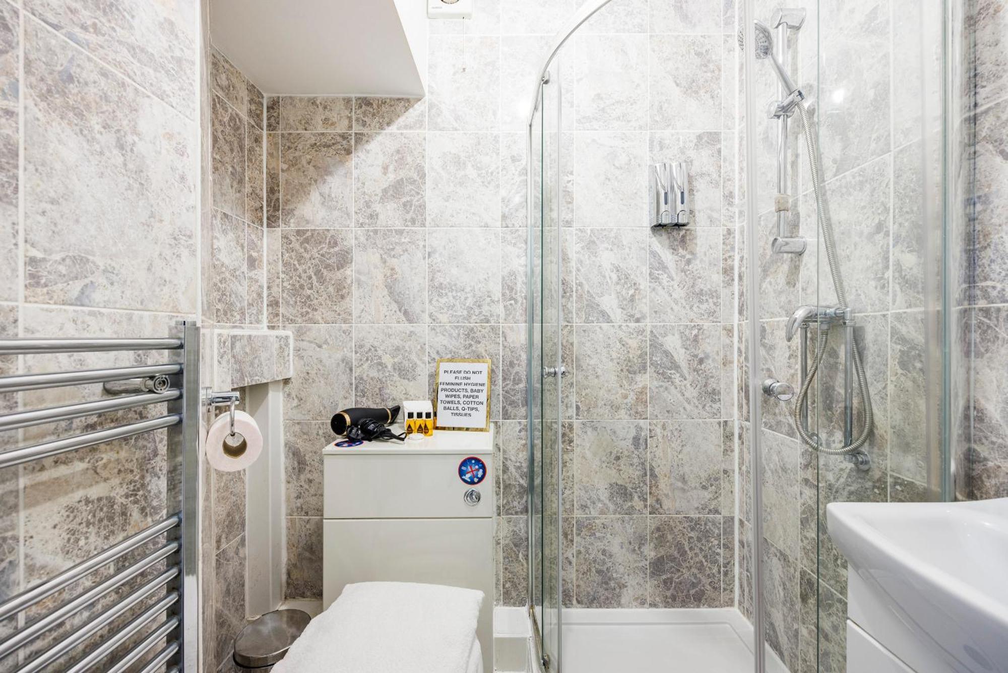 London Bridge 2 Bed Apartment - Sleeps 3 Luaran gambar